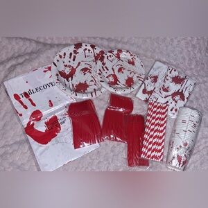 Blood Splatter Party Supplies Set